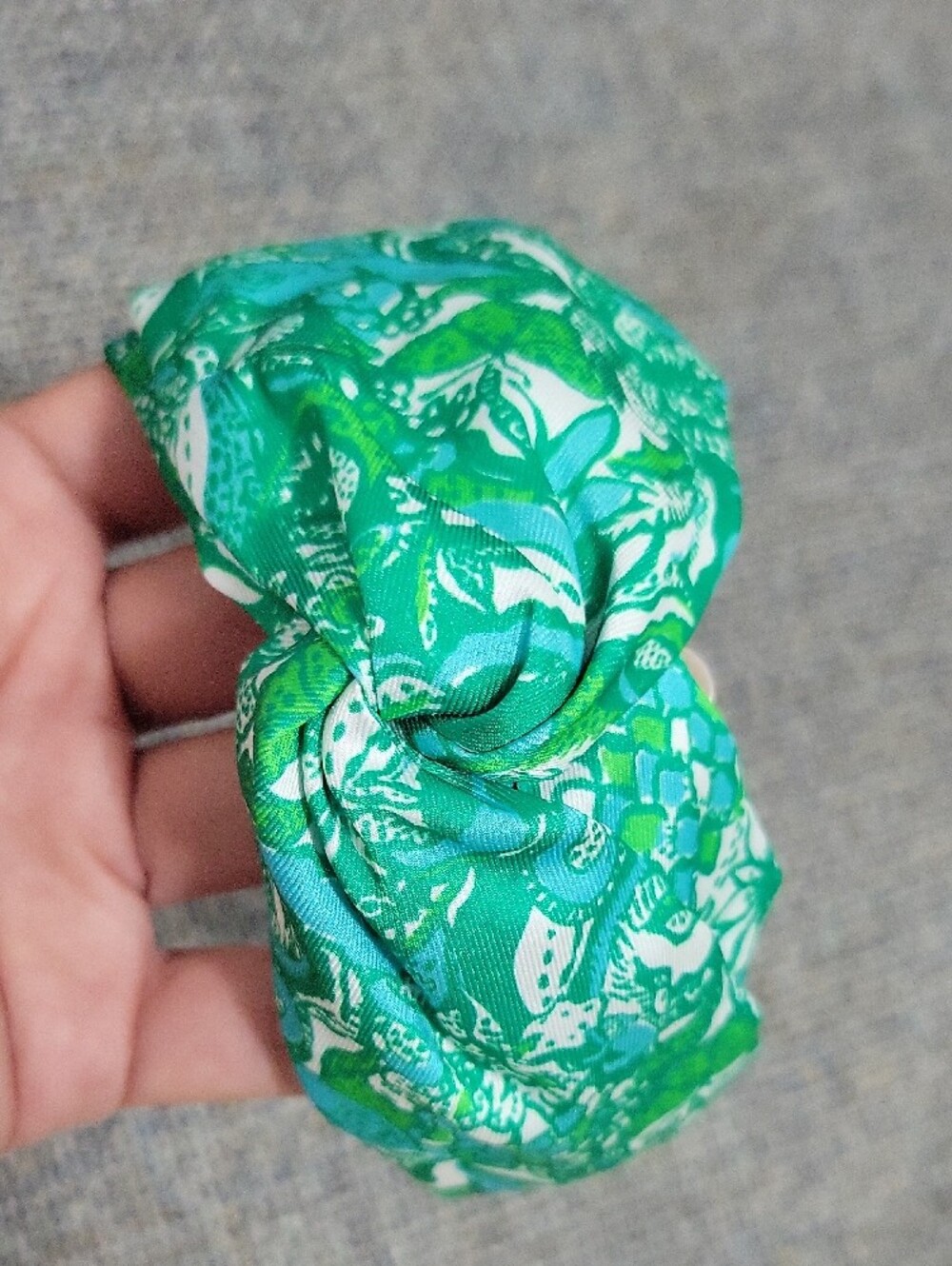 LILLY PULITZER Twist Headband in Safari Sangria - Picture 6 of 10